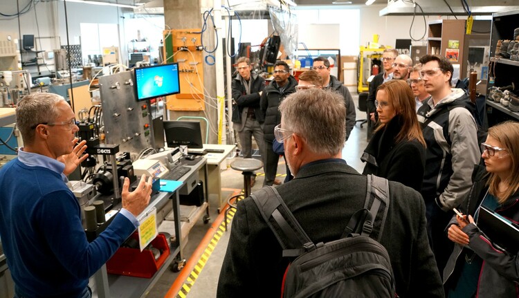 Future Energy Systems Principal Investigator Rick Chalaturnyk leads a tour of CFREF administrators.