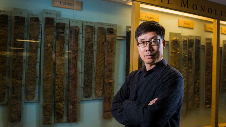 Scott Chang is working with colleagues at the U of A to refine the creation of biochars for specific industrial purposes, such as removing contaminants from wastewater. (Photo: John Ulan/University of Alberta Museums)