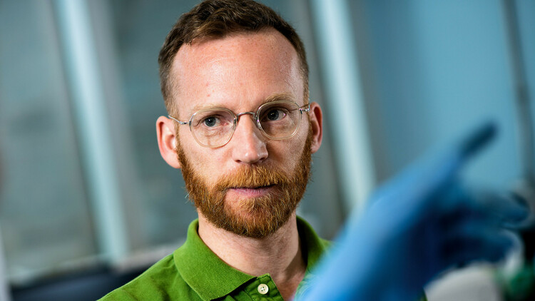 Geochemist Dan Alessi is a co-founder of the U of A spinoff company Recion Technologies, which is developing innovative technology that could help meet increasing global demand for lithium. (Photo: John Ulan; taken pre-COVID-19)