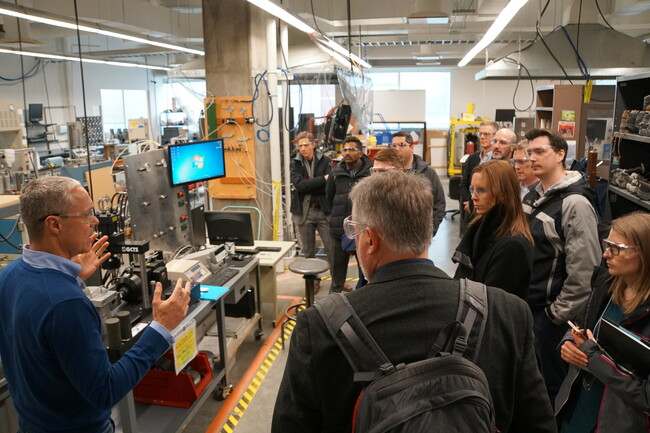 Dr. Chalaturnyk leading a tour of his lab